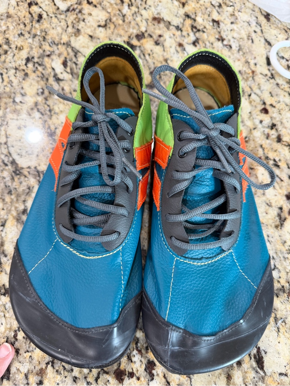 EUC Women’s Softstar Primal Running Athletic Sneakers - Picture 3 of 9